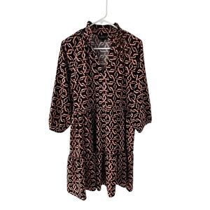 SSYS THE LABEL Women’s Black/Tan/Wine Geo Chain Print Tiered Midi Dress Sz. L